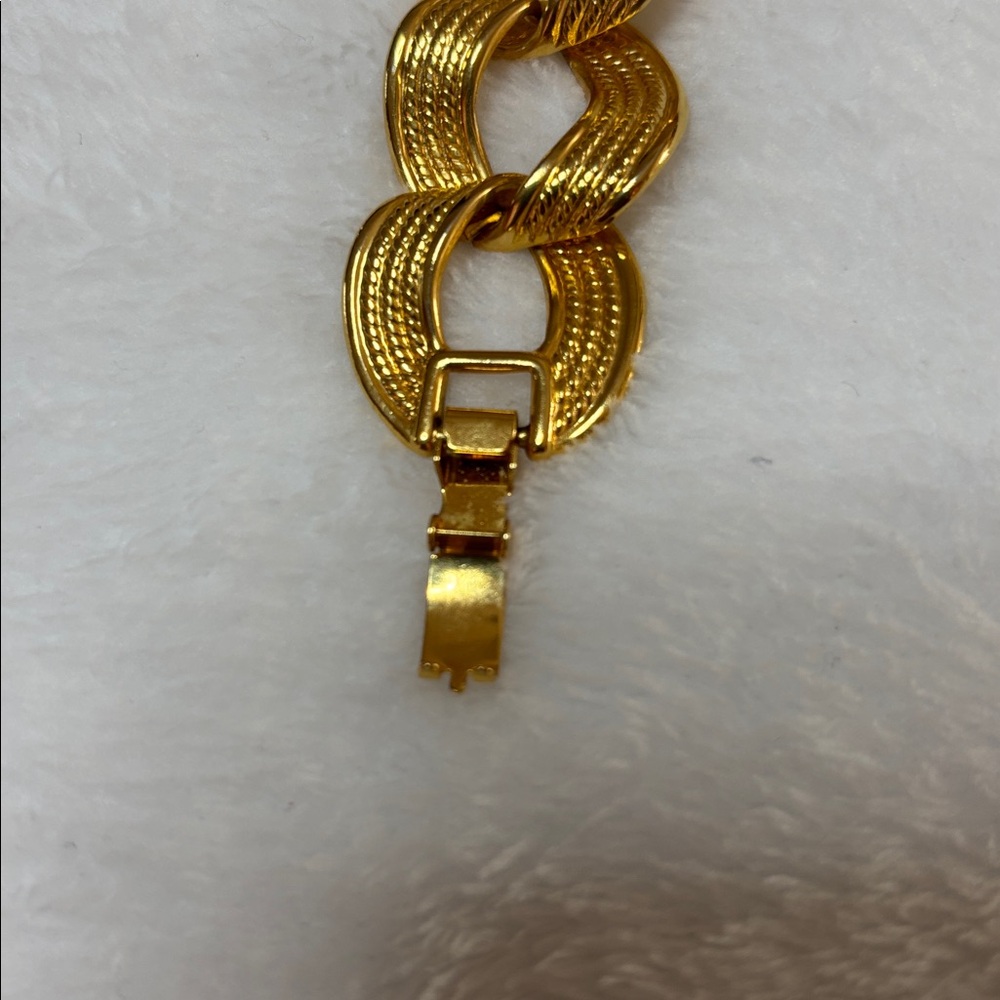 Gold-Tone Textured Link Bracelet - Classic Women's Jewelry - Picture 3 of 8